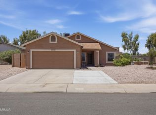 2910 N VILLAS Lane, Chandler, AZ 85224