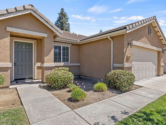 4th image of 4650 W Rialto Avenue
