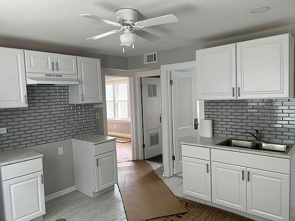 2nd image of 10434 S Wentworth Ave Unit 2