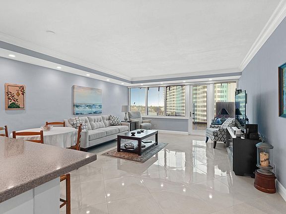 3rd image of 3233 NE 34th Street #504
