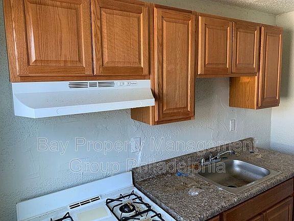 4th image of 6107 Noble St Floor 2
