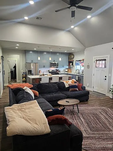 7905 Pickles Gap — Photo 8