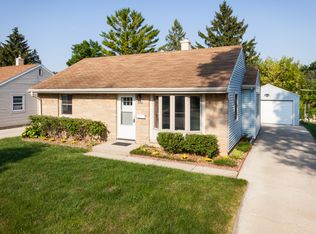 3332 S 58th St, Milwaukee, WI 53219