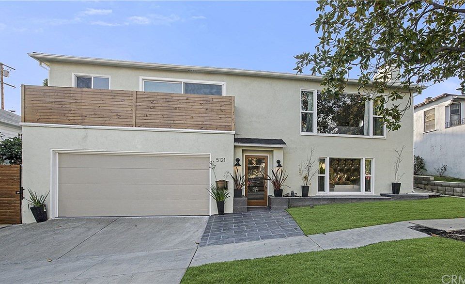 2nd image of 5121 Valley Ridge Ave