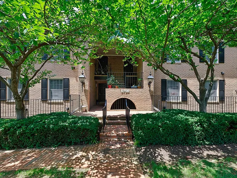 5702 Brewer House Cir #T3-12 — Photo 25
