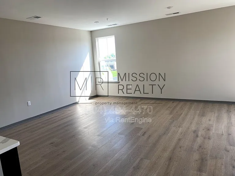 14507 Hancock Towns Dr — Photo 8