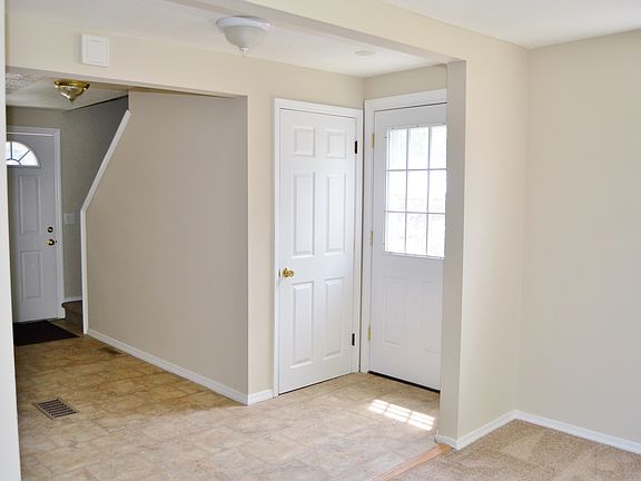 2nd image of 19 Gingras Dr