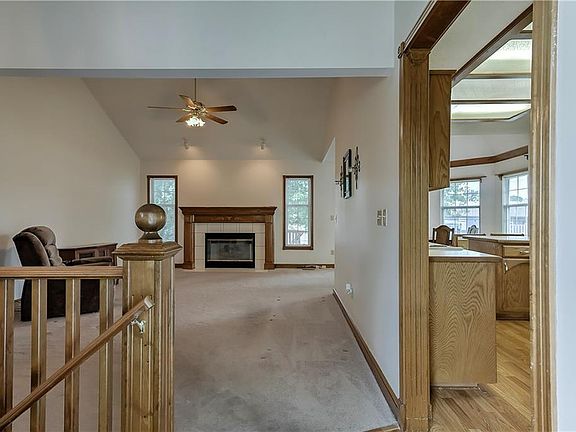 5th image of 1232 NE Magnolia St
