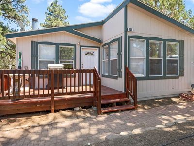 405 Sunset Ln, Sugarloaf, CA, 92386