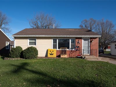 848 N Cedar St, Monticello, IA, 52310