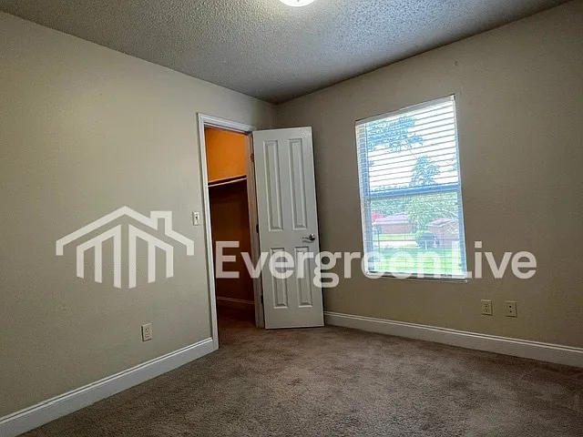 206 Swing Ct — Photo 19