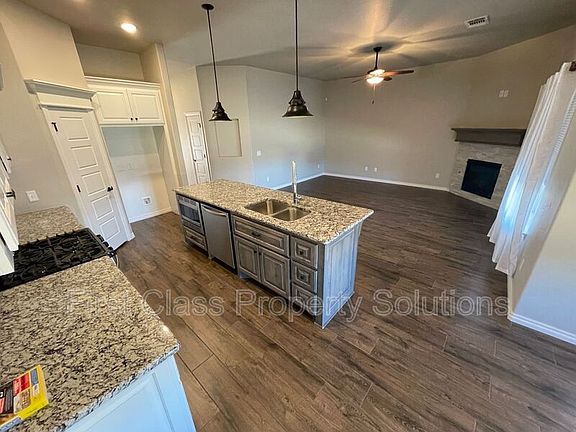 2nd image of 8217 NW 160th St
