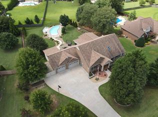 267 Heather Glen Dr, Boiling Springs, SC 29316