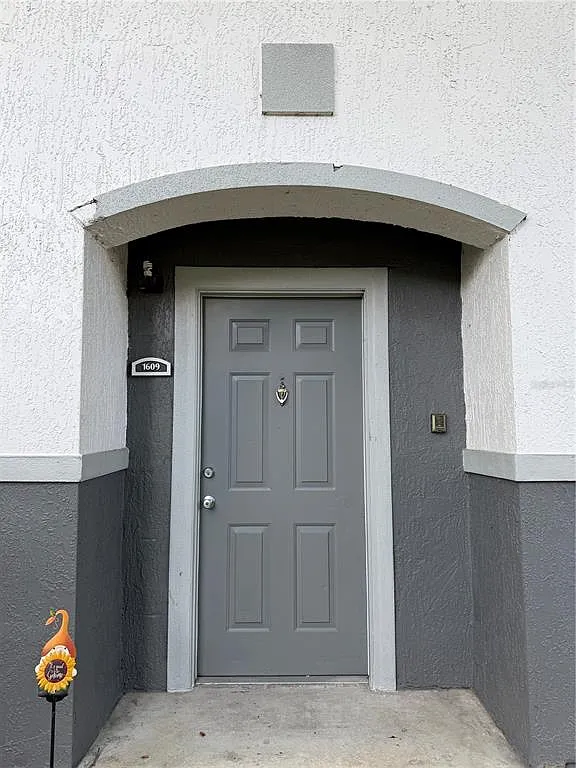 2 bed, 2.0 bath, 996 sqft, $1,650 — Photo 3