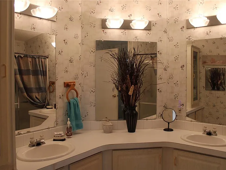 8314 Nancy Ln — Photo 13