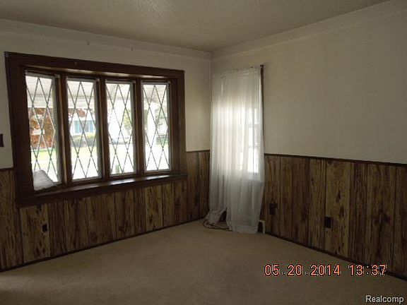 5th image of 4207 Helen Ave