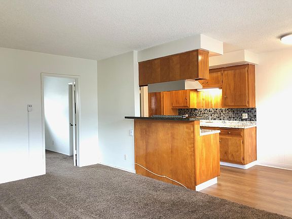 4th image of 88 El Nido Ave APT 5