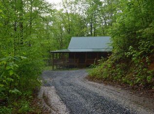 944 Renegade Dr, Robbinsville, NC 28771