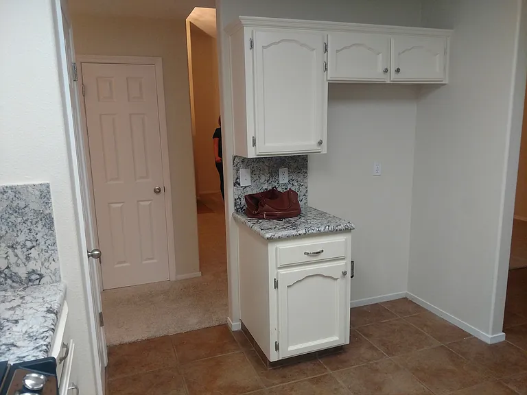 1584 Fallbrook Ave — Photo 4