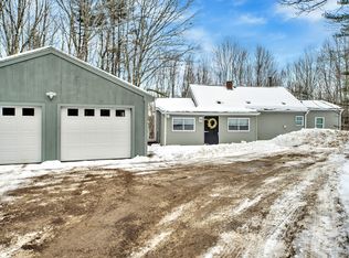 212 E Old County Rd, Newcastle, ME 04553