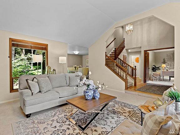 4th image of 22820 NE 57th St