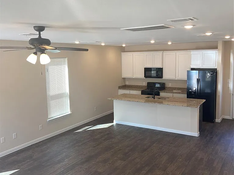 23445 McSpadon Rd — Photo 3