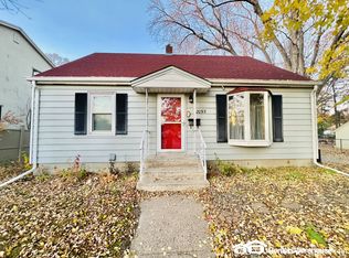 2093 Lacrosse Ave, Saint Paul, MN 55119