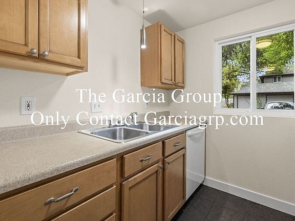 4th image of 12602 NW Barnes Rd Unit 8