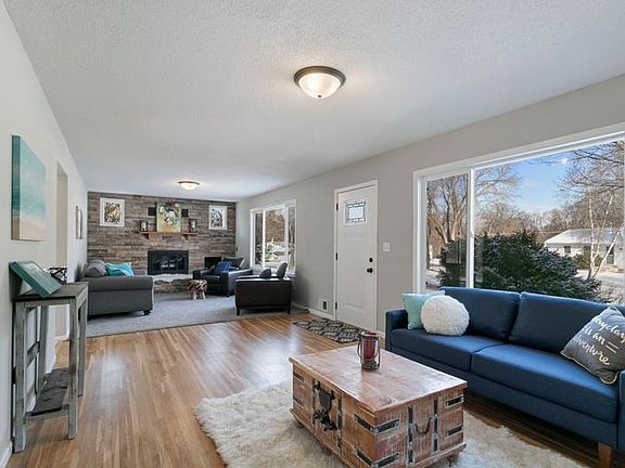 2nd image of 6149 Oak Knoll Dr