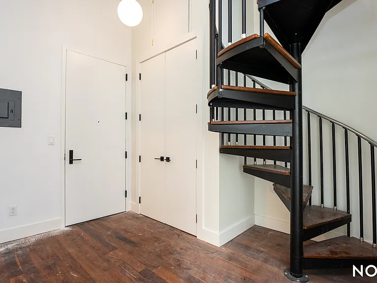 120 S 4th St #4A — Photo 12