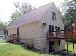 133 New Hampshire Dr, Webster, NH 03303