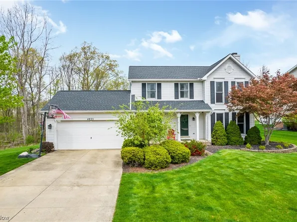 4835 Squire Dr, Northfield, OH 44067