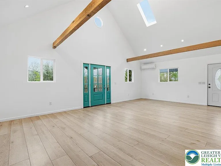 1012 Neola Church Rd — Photo 13