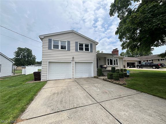 2nd image of 6301 Apache Ln