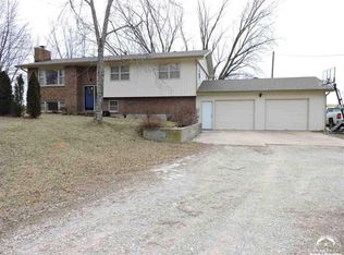 25275 Loring Rd, Lawrence, KS 66044