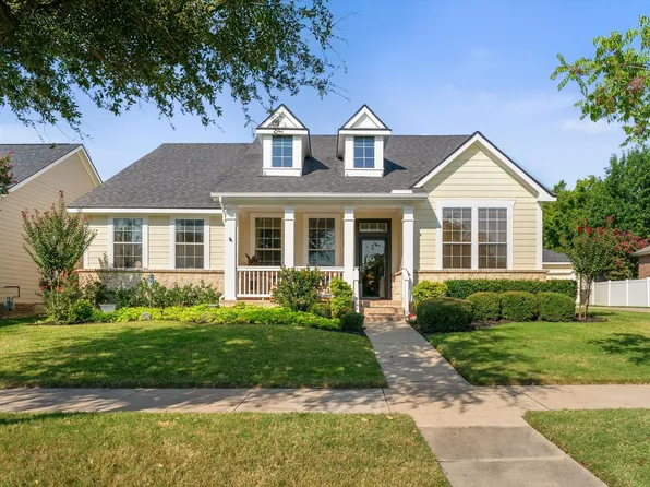 5805 Winter Park Dr, North Richland Hills, TX 76180