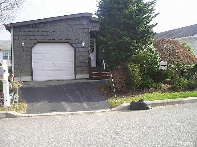 2nd image of 78 Dogwood Ln