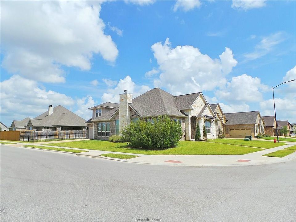 1st image of 15747 Timber Creek Ln