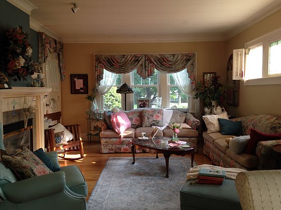 Large Living Room