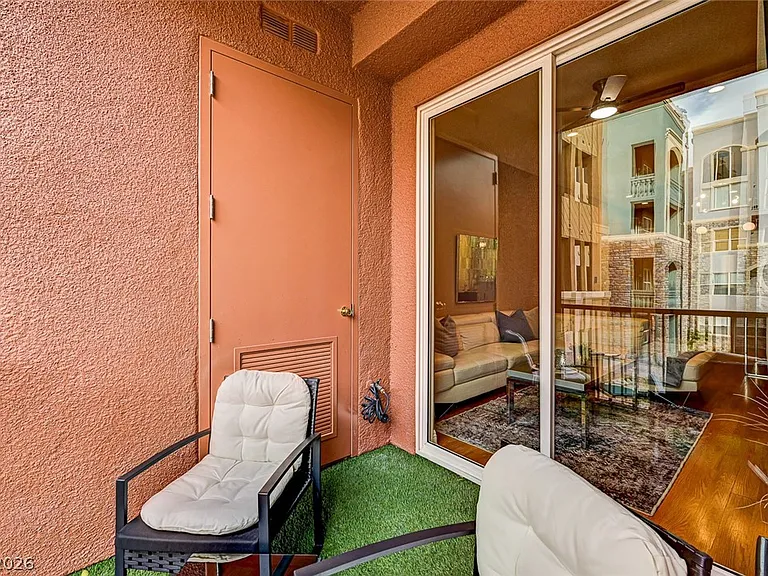 56 E Serene Ave #225 — Photo 23