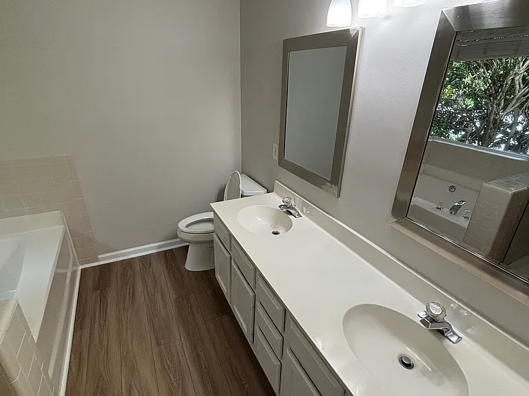 12103 Wagon Wheel Ct — Photo 8