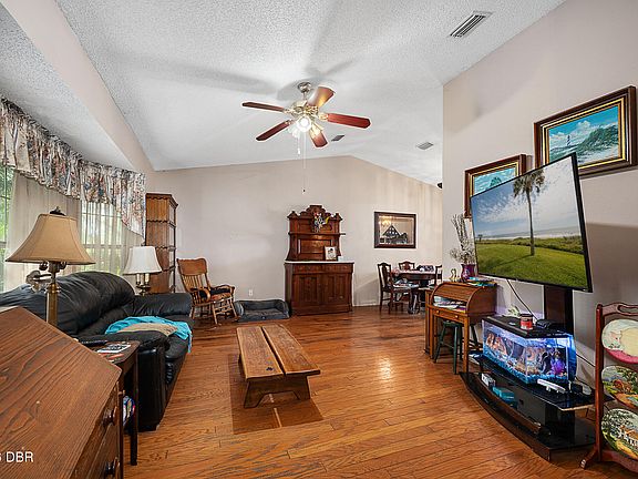 5th image of 2372 Mitchell Island Rd