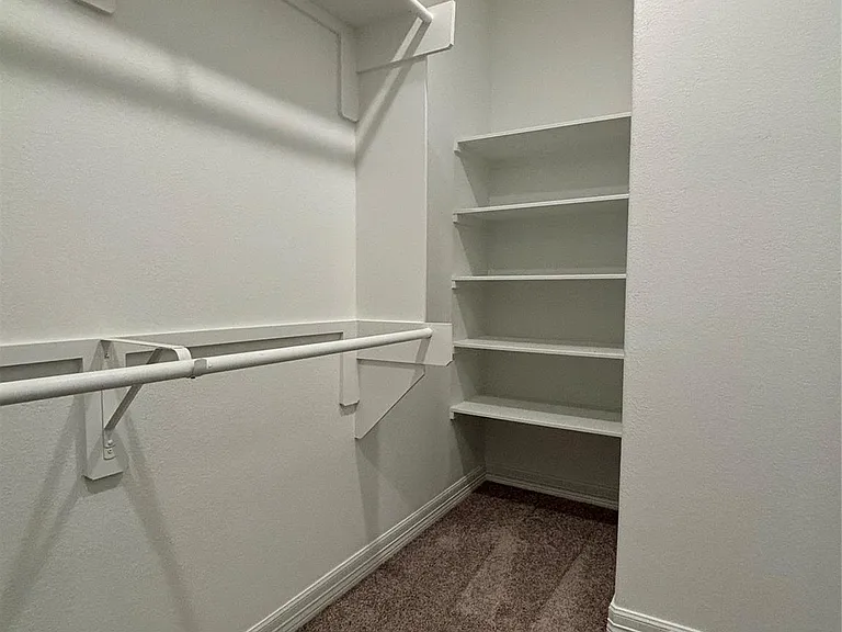 2913 Cliff Ridge Ln — Photo 22