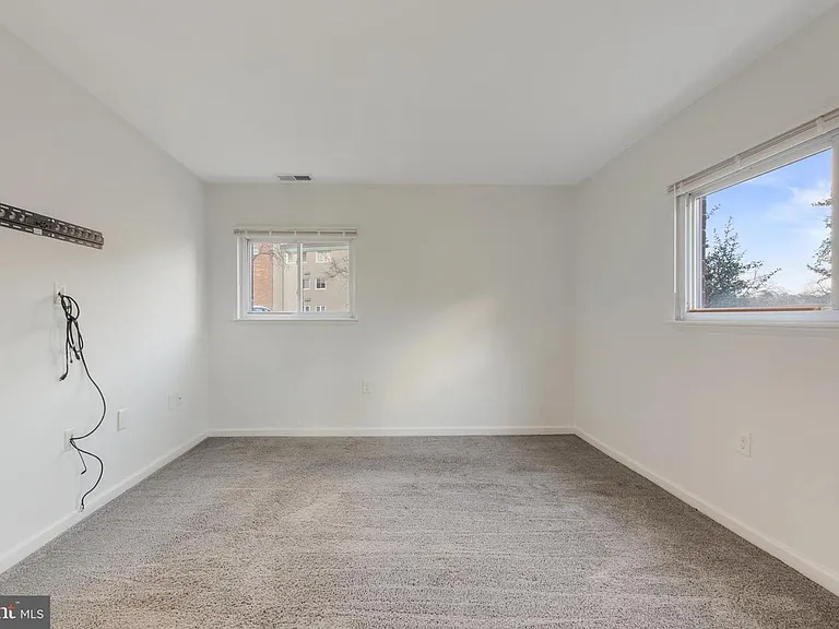 350 Gatewater Ct #A — Photo 26