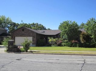 2273 E Sunset Dr, Layton, UT 84040