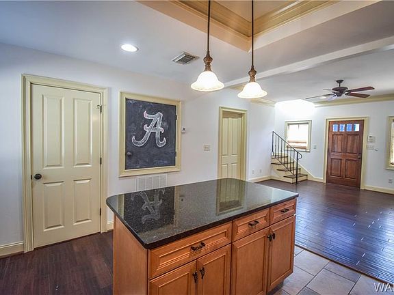5th image of 801 Red Drew Ave APT 3
