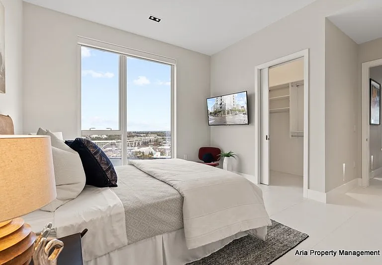 1075 NW Northrup St #2715 — Photo 49