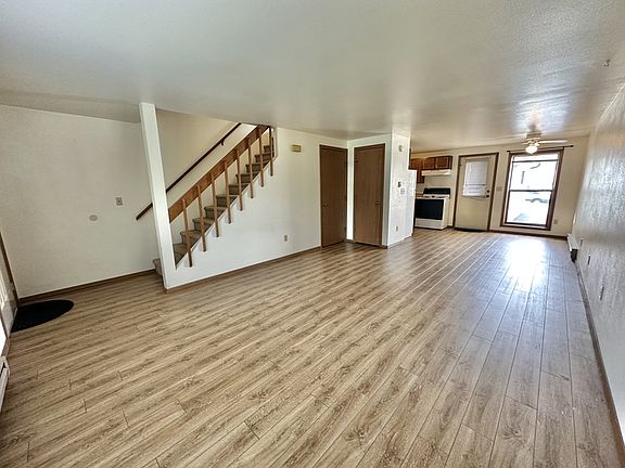 3rd image of 2149 Michelle Ct #F