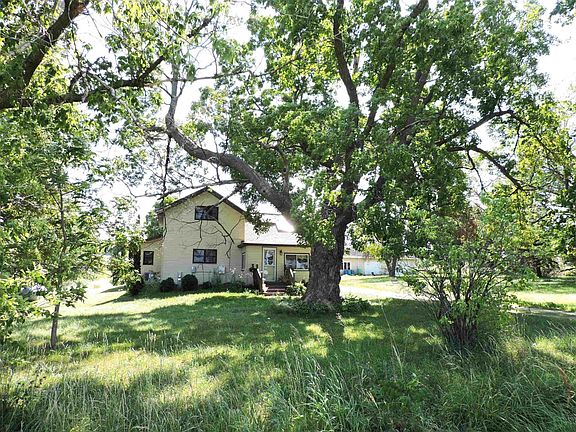 2nd image of 4816 Eureka Rd