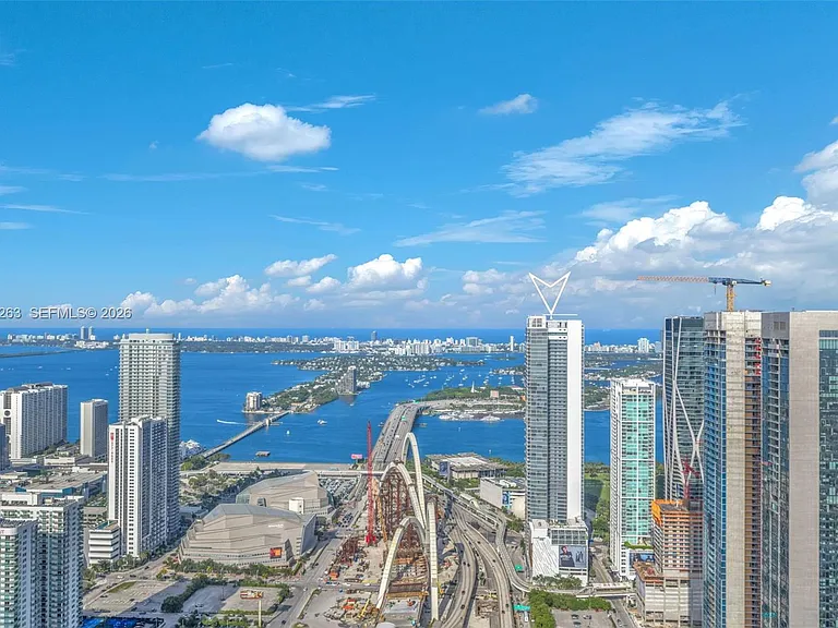 1100 Biscayne Blvd #4308 — Photo 28